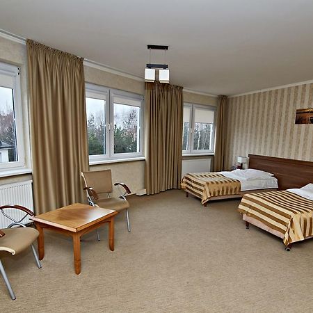 Hotel Ted Radomsko Kültér fotó